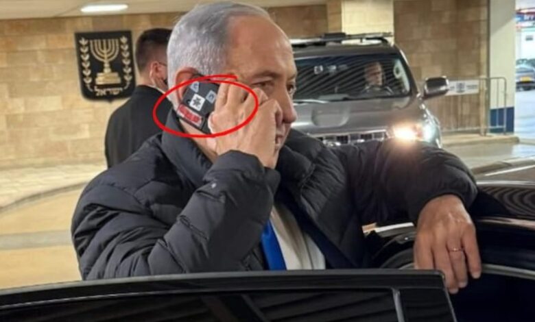 Why does Netanyahu use red tape on his phone? A more amazing homegrown trick, and it might be useful for you too